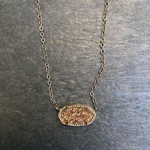 Gold Kendra Scott necklace